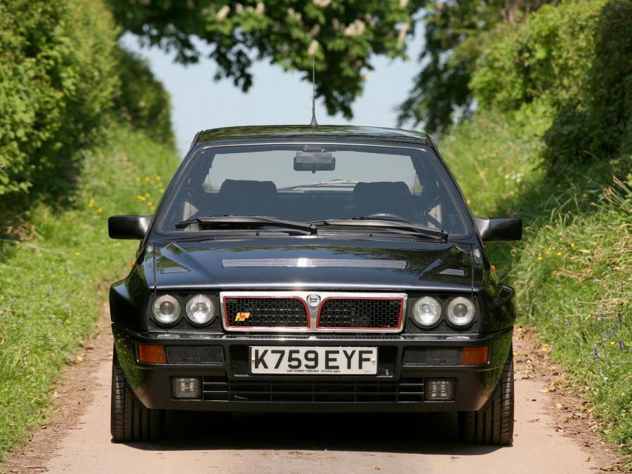  Lancia Delta HF Integrale Evoluzione 1991 года  (фото 4 из 12)